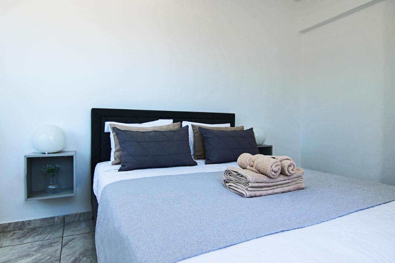 Phaedrus Living: Seaside Luxury Flat Lighthouse 74 Lägenhet Paphos Exteriör bild