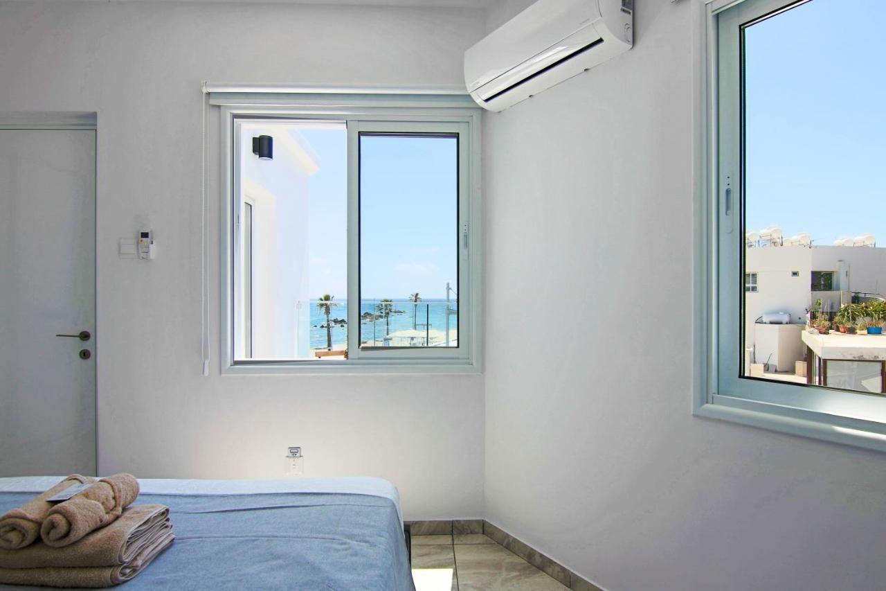 Phaedrus Living: Seaside Luxury Flat Lighthouse 74 Lägenhet Paphos Exteriör bild